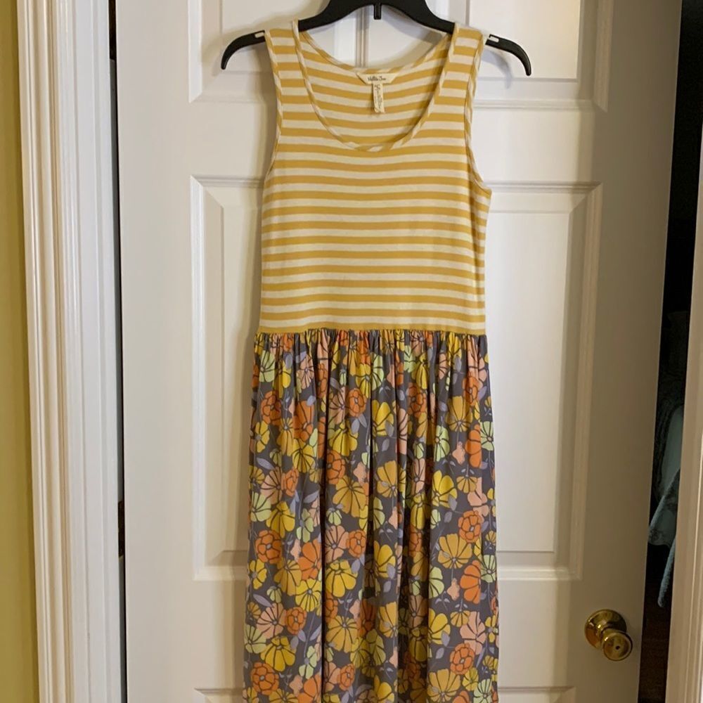 Matilda Jane Sz small sleeveless dress.  Perfect for fall season w/denim jacket